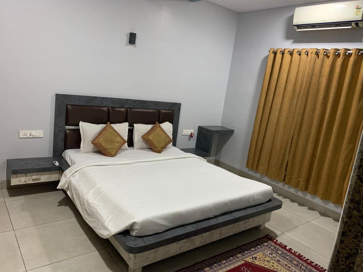 Ruturaj Inn Alībāg Esterno foto