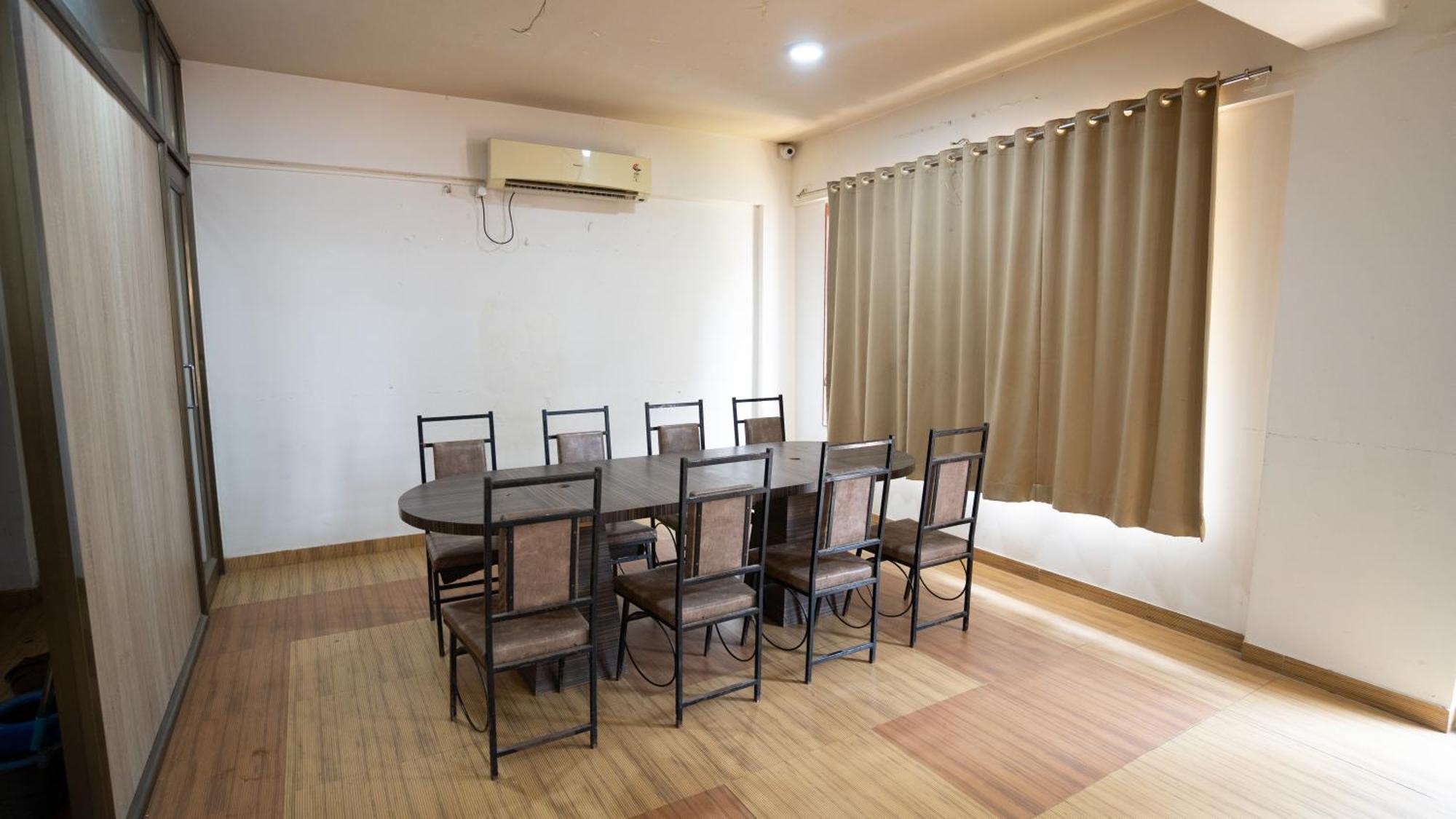 Ruturaj Inn Alībāg Esterno foto